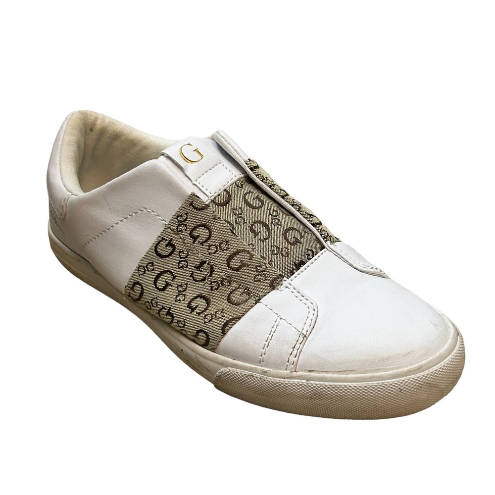 GUESS Women's White & Gold Faux Leather LOGO Comfortable Slip On Shoe-Size 8.5